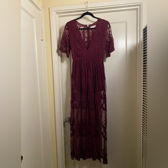 Honey Punch Dresses Honey Punch Lace Maxi Dress With Side Slits And